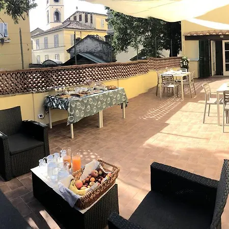 Frühstückspension La Terrazza Di Via Elisa