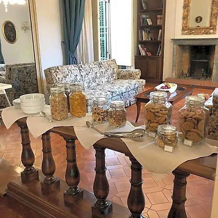 La Terrazza Di Via Elisa 4*