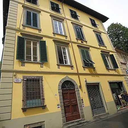 La Terrazza Di Via Elisa 4*