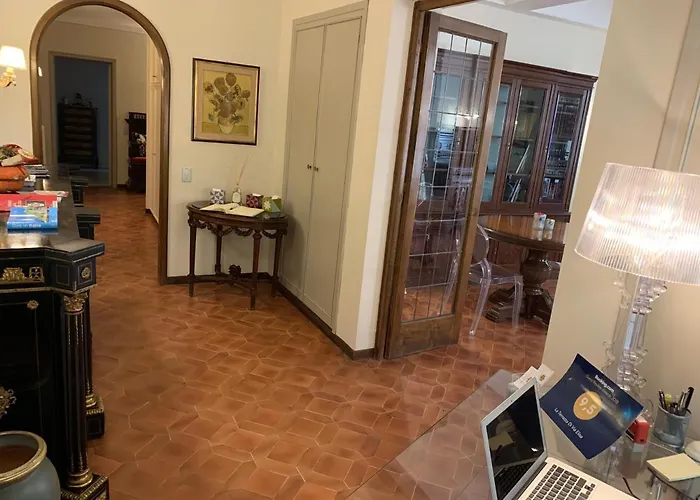 La Terrazza Di Via Elisa 4*